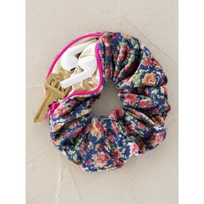 Hideaway Scrunchie Navy Pink Roses